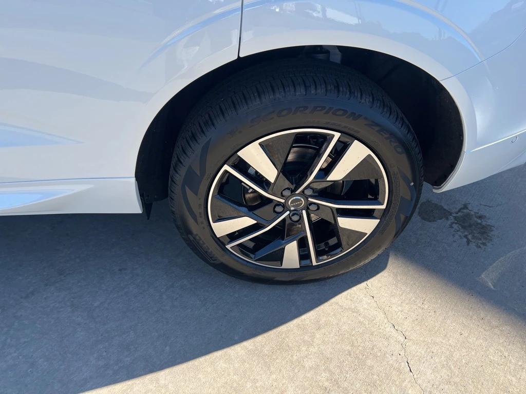 new 2026 Volvo XC60 car, priced at $57,185