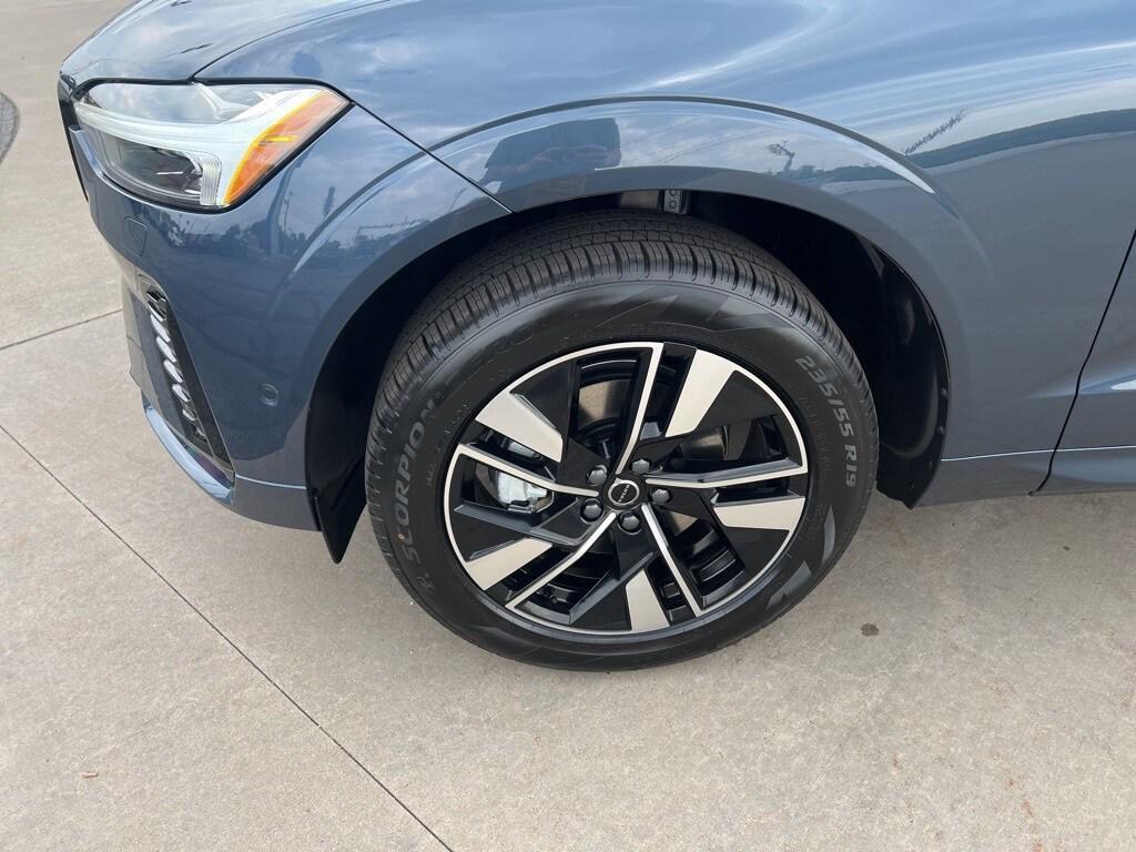 new 2026 Volvo XC60 car, priced at $55,560