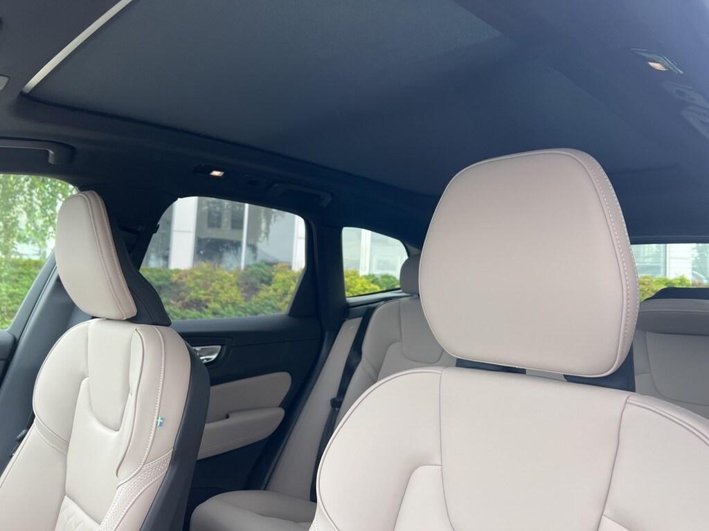 new 2026 Volvo XC60 car, priced at $55,560