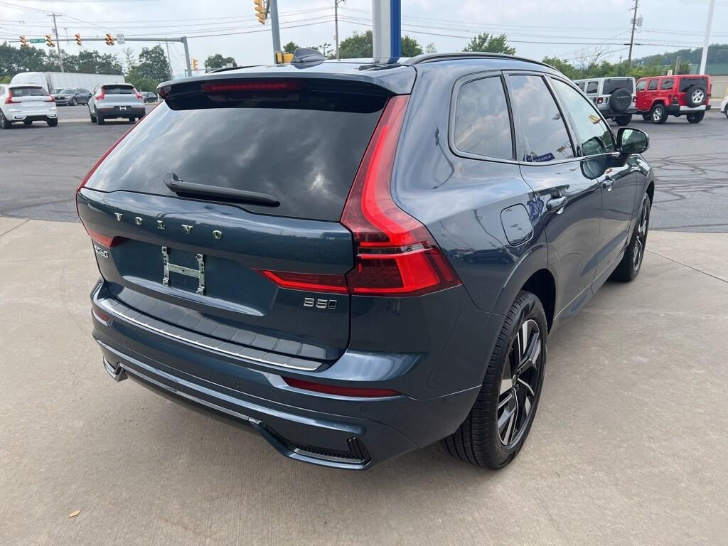 new 2026 Volvo XC60 car, priced at $55,560