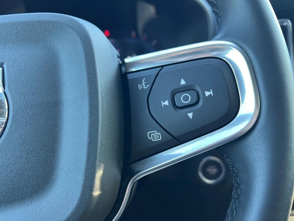 used 2025 Volvo XC40 car, priced at $34,995