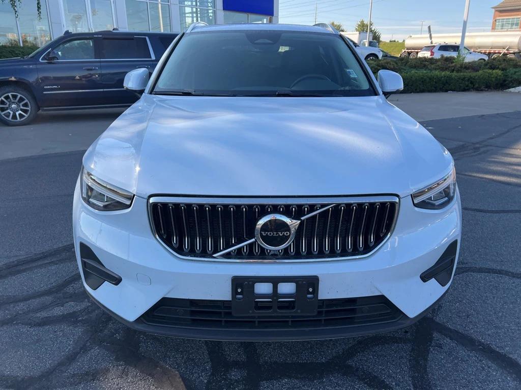 used 2025 Volvo XC40 car, priced at $34,995
