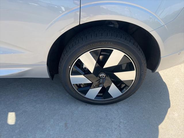 new 2025 Volvo XC60 Plug-In Hybrid car, priced at $69,200