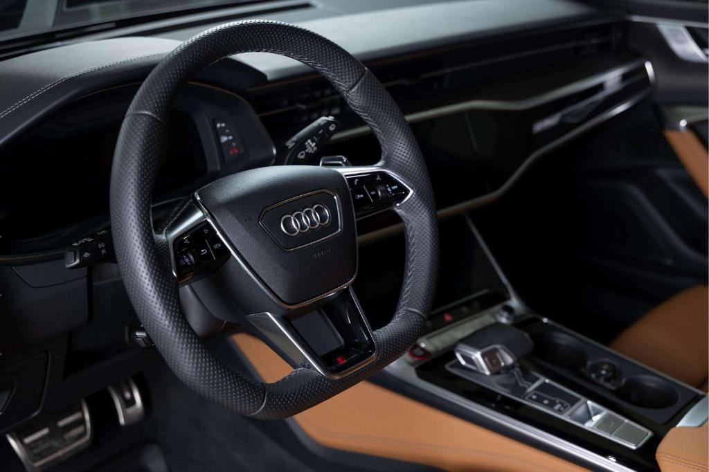 used 2024 Audi RS 6 Avant car, priced at $135,888