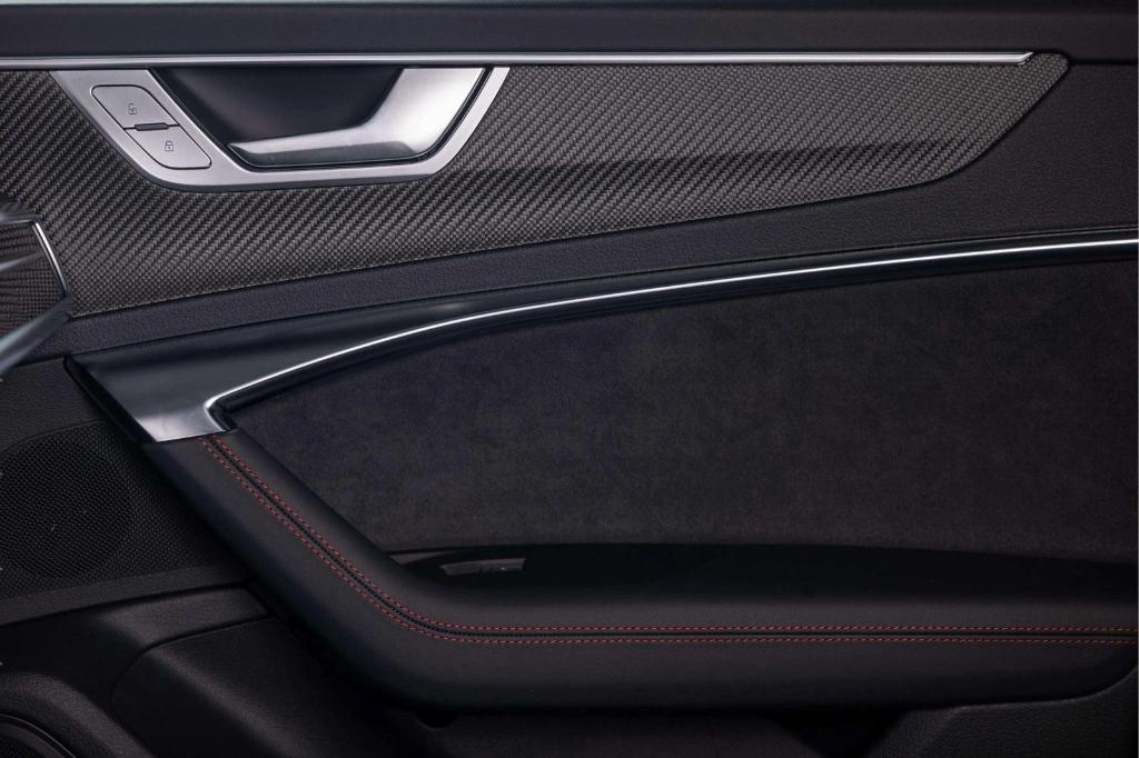 used 2023 Audi RS 6 Avant car, priced at $114,888