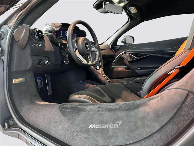 new 2024 McLaren 750S car, priced at $385,930