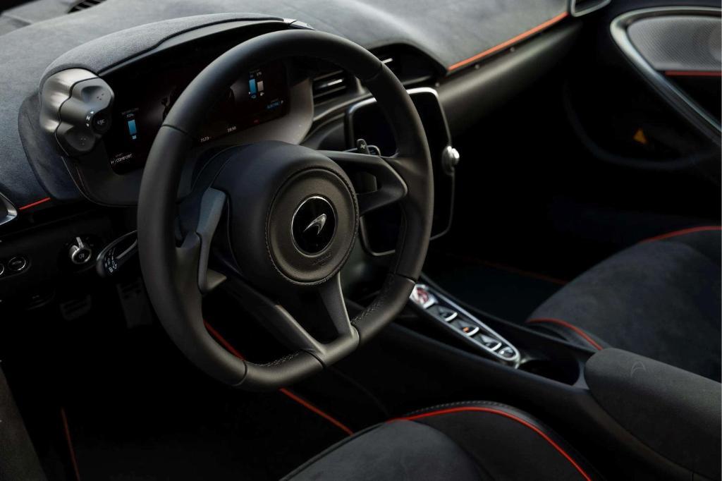 used 2023 McLaren Artura car, priced at $189,888