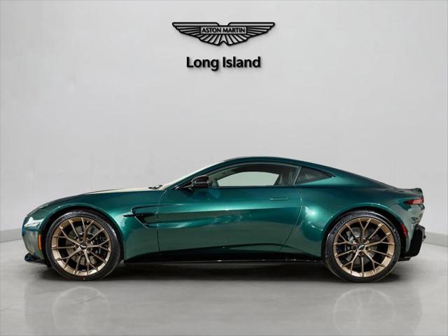 new 2025 Aston Martin Vantage car