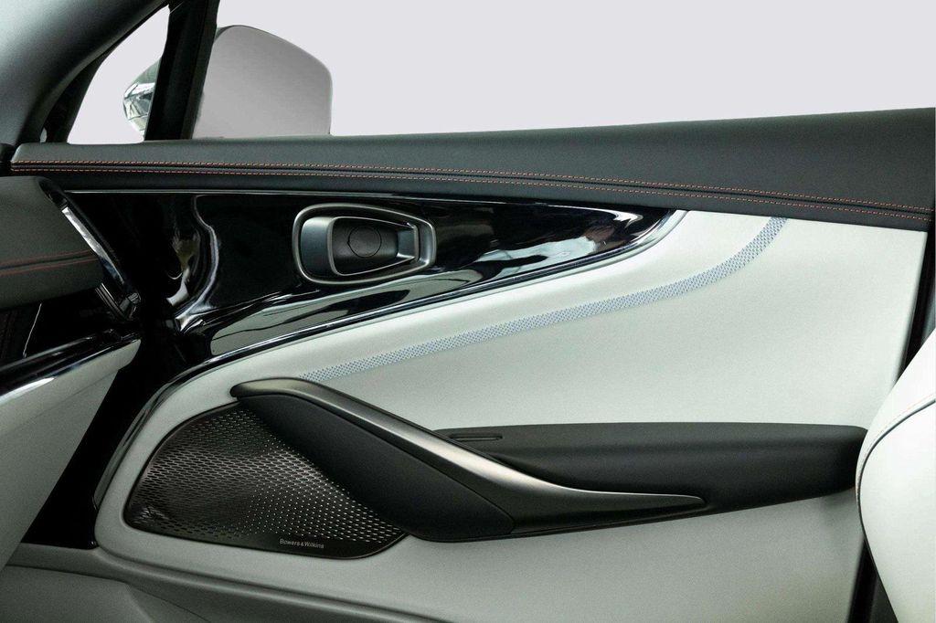 used 2025 Aston Martin DBX car, priced at $249,888