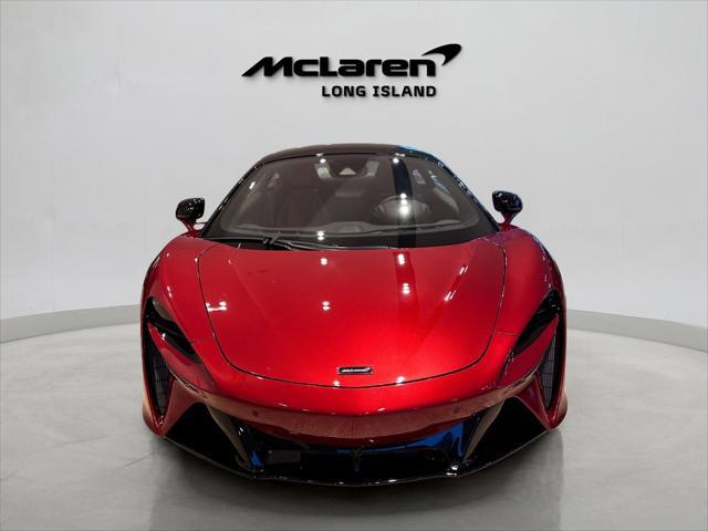 new 2024 McLaren Artura car, priced at $281,808