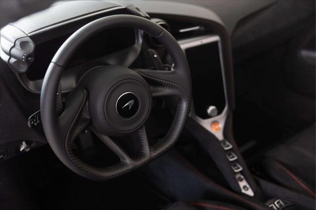 new 2025 McLaren 750S car, priced at $425,495