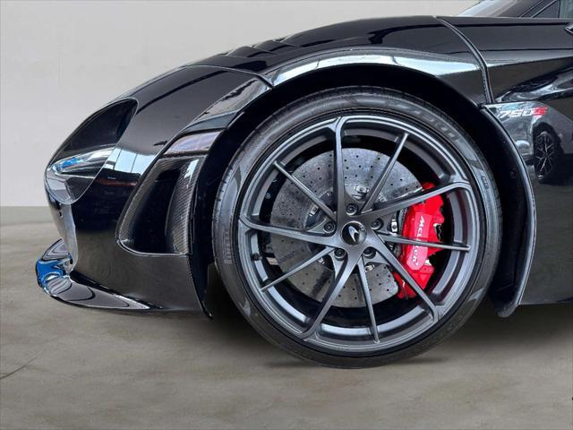 used 2024 McLaren 750S car, priced at $369,888