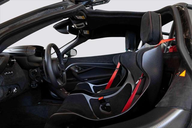 used 2024 McLaren 750S car, priced at $369,888
