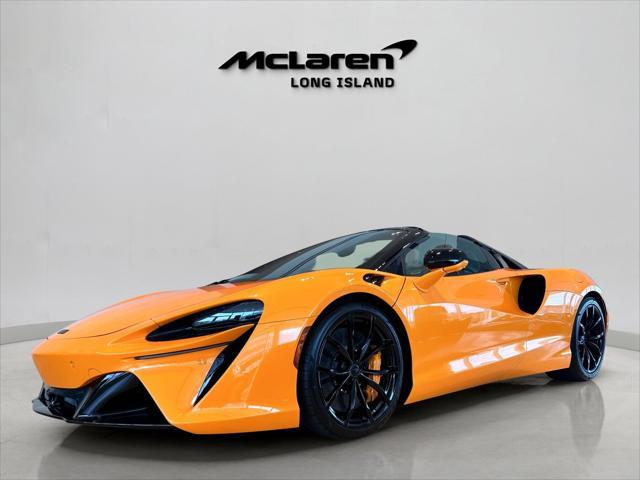 used 2025 McLaren Artura car, priced at $299,888