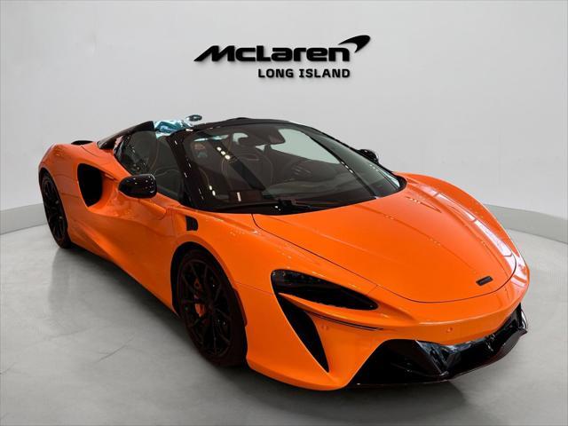 used 2025 McLaren Artura car, priced at $299,888