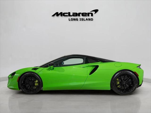 new 2025 McLaren Artura car, priced at $330,208