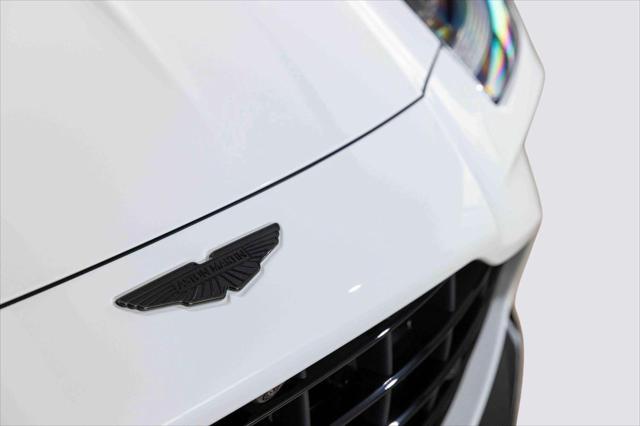 new 2025 Aston Martin Vantage car
