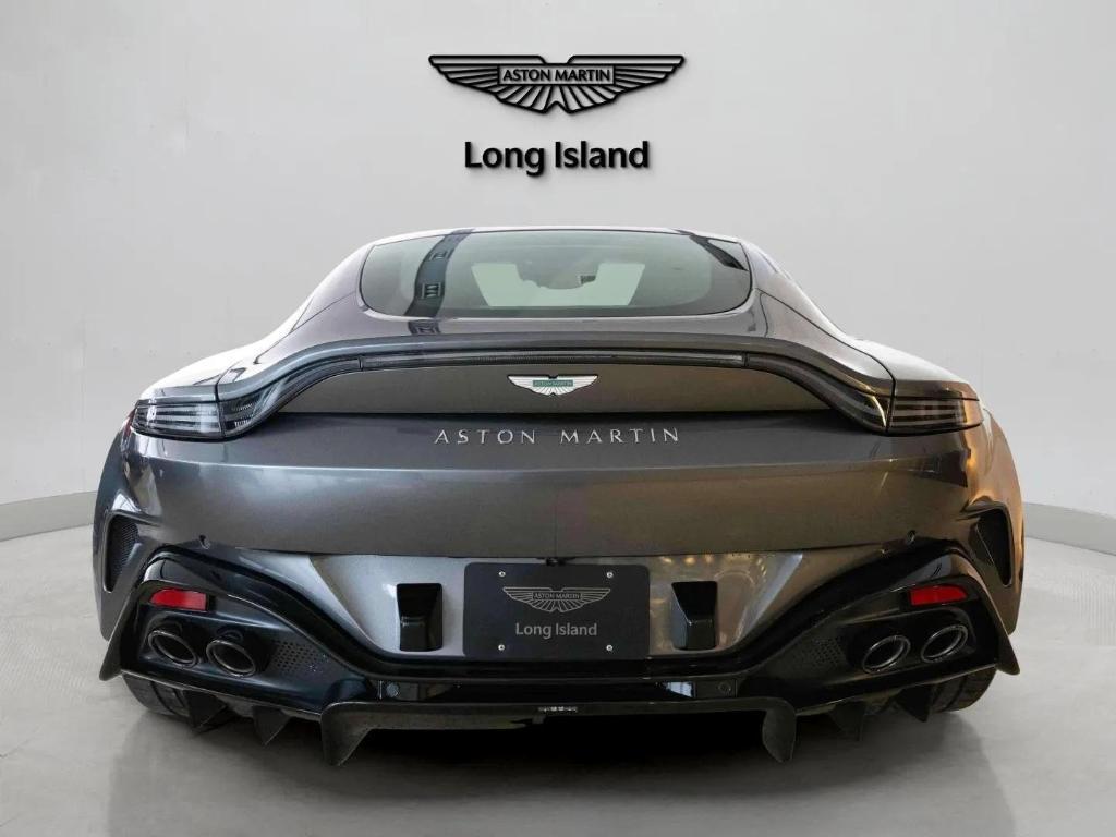 new 2025 Aston Martin Vantage car