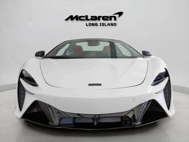 new 2025 McLaren Artura car, priced at $314,958