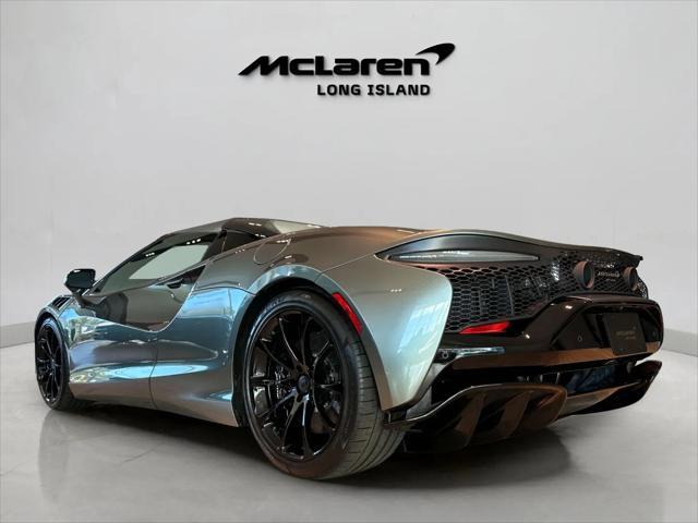 new 2025 McLaren Artura car, priced at $335,708