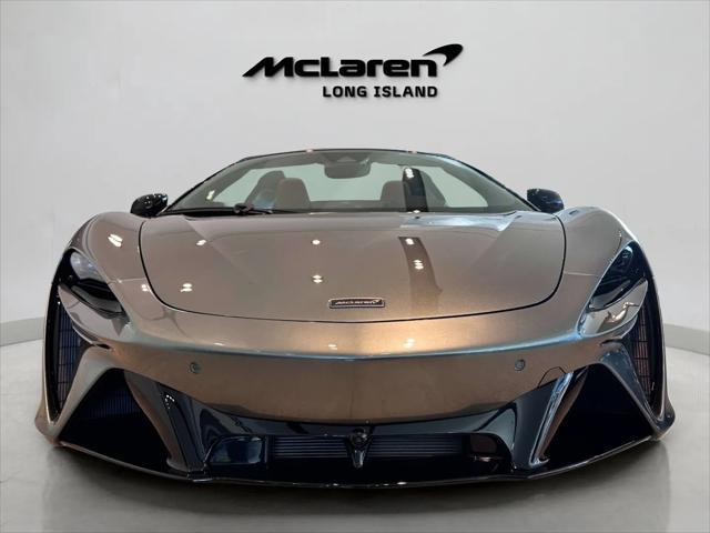 new 2025 McLaren Artura car, priced at $335,708