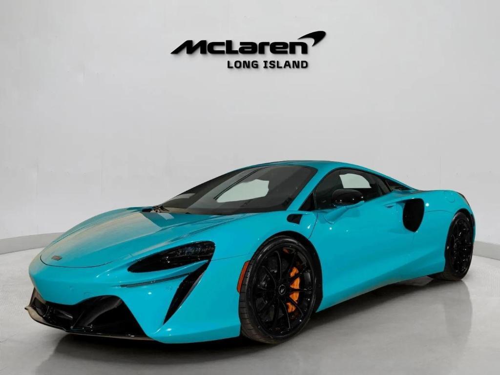 new 2025 McLaren Artura car