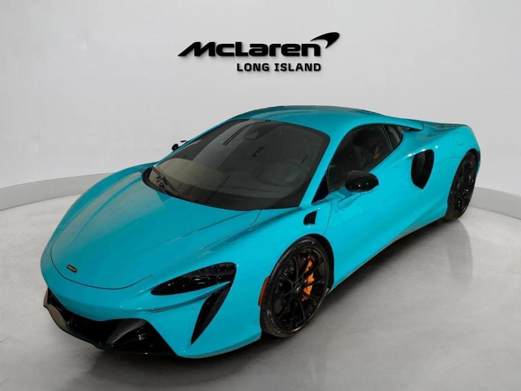 new 2025 McLaren Artura car