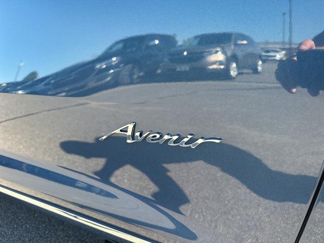 new 2025 Buick Enclave car