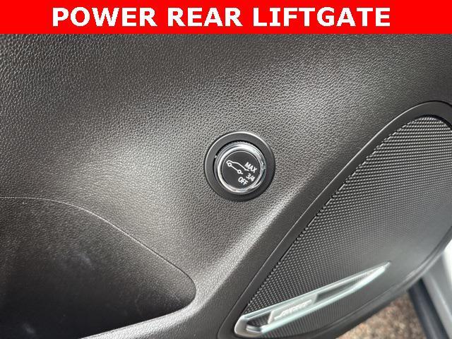 used 2023 Buick Envision car, priced at $35,970
