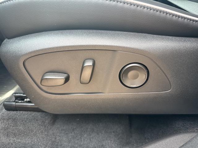 new 2025 Buick Enclave car