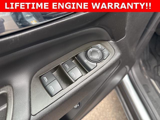 used 2024 Chevrolet Equinox car, priced at $25,470