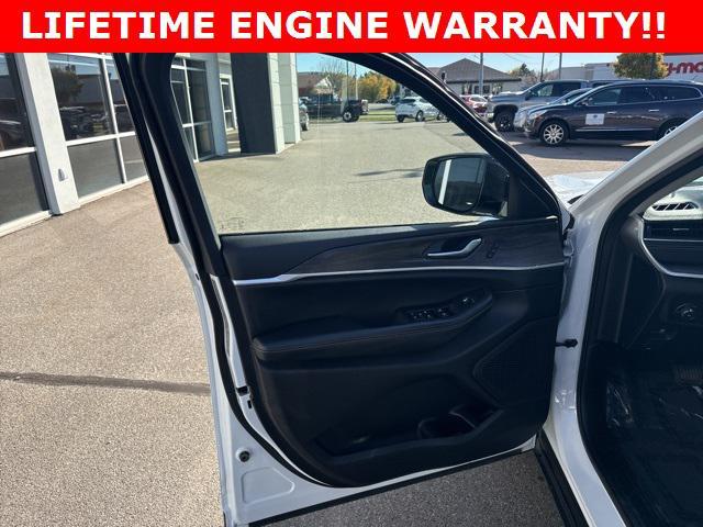 used 2023 Jeep Grand Cherokee car, priced at $26,970