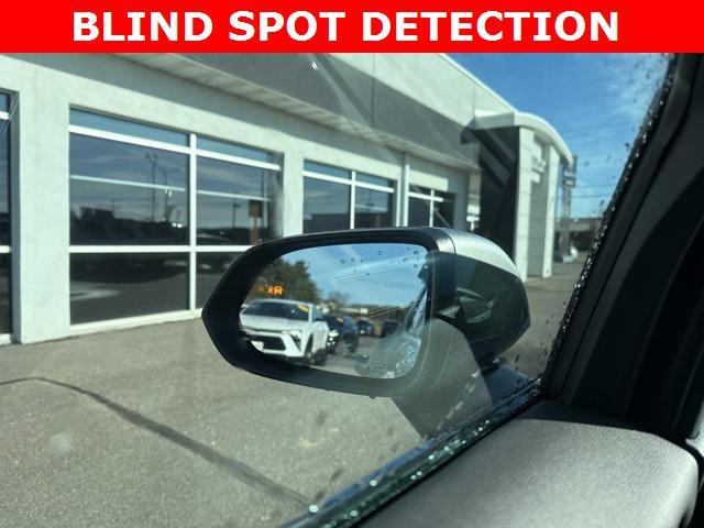 used 2025 Chevrolet Equinox EV car, priced at $25,980