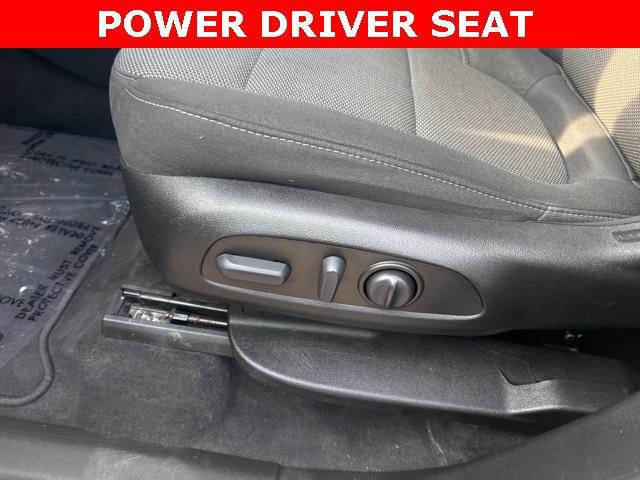 used 2022 Chevrolet Traverse car, priced at $24,995