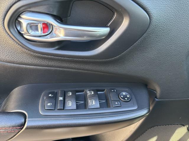 used 2019 Jeep Cherokee car, priced at $15,970