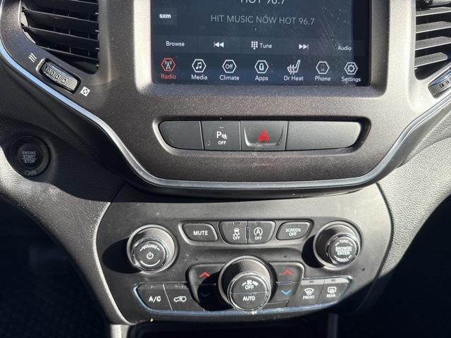 used 2019 Jeep Cherokee car, priced at $15,970