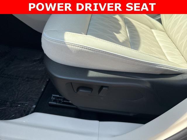 used 2023 Buick Envision car, priced at $36,470
