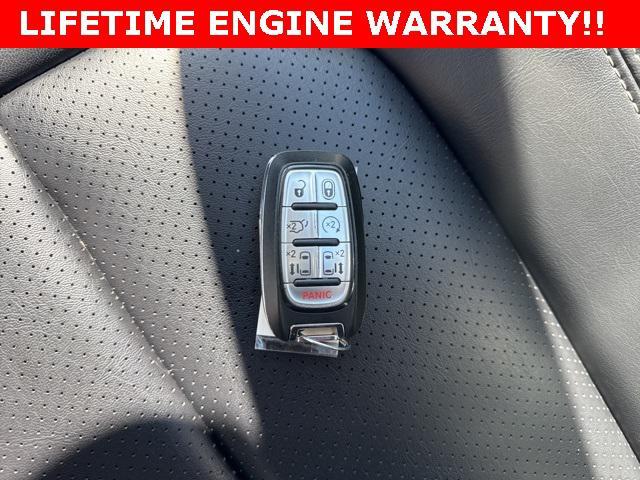 used 2023 Chrysler Pacifica car, priced at $24,270