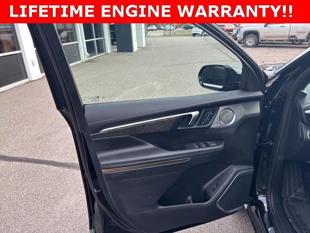 used 2025 Buick Enclave car, priced at $52,970