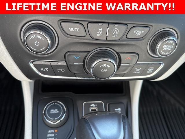 used 2021 Jeep Cherokee car, priced at $23,970