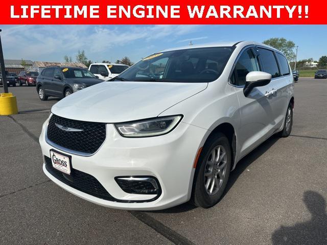 used 2023 Chrysler Pacifica car, priced at $24,270