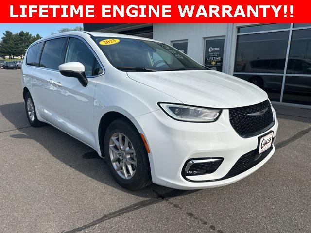 used 2023 Chrysler Pacifica car, priced at $24,270