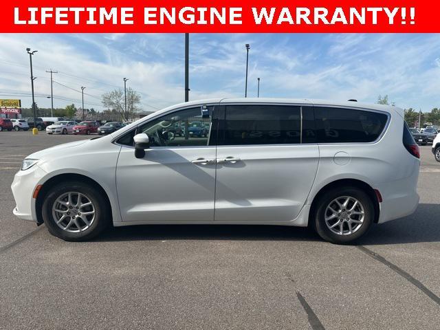 used 2023 Chrysler Pacifica car, priced at $24,270