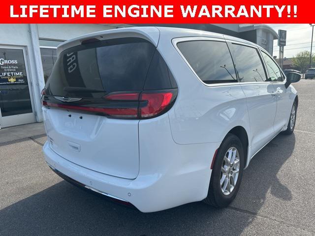 used 2023 Chrysler Pacifica car, priced at $24,270
