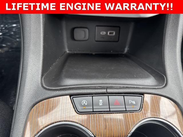 used 2023 GMC Acadia car, priced at $33,470