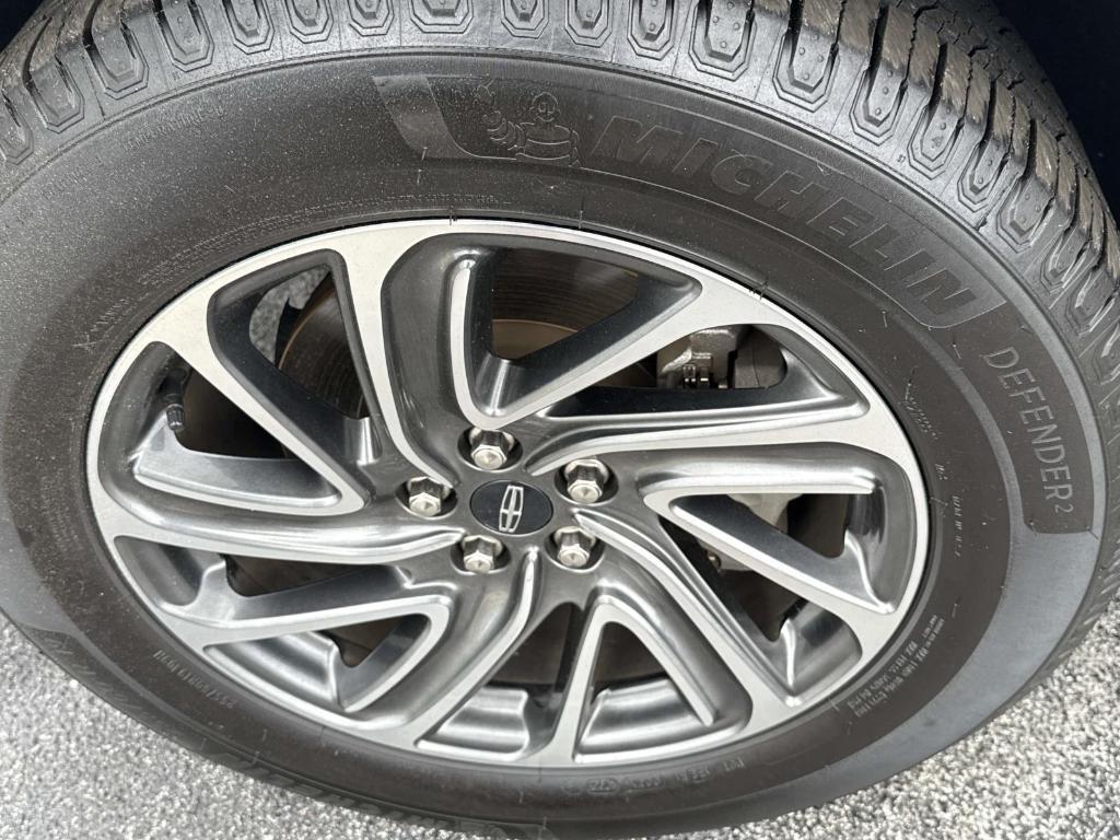 used 2021 Lincoln Aviator car, priced at $29,595