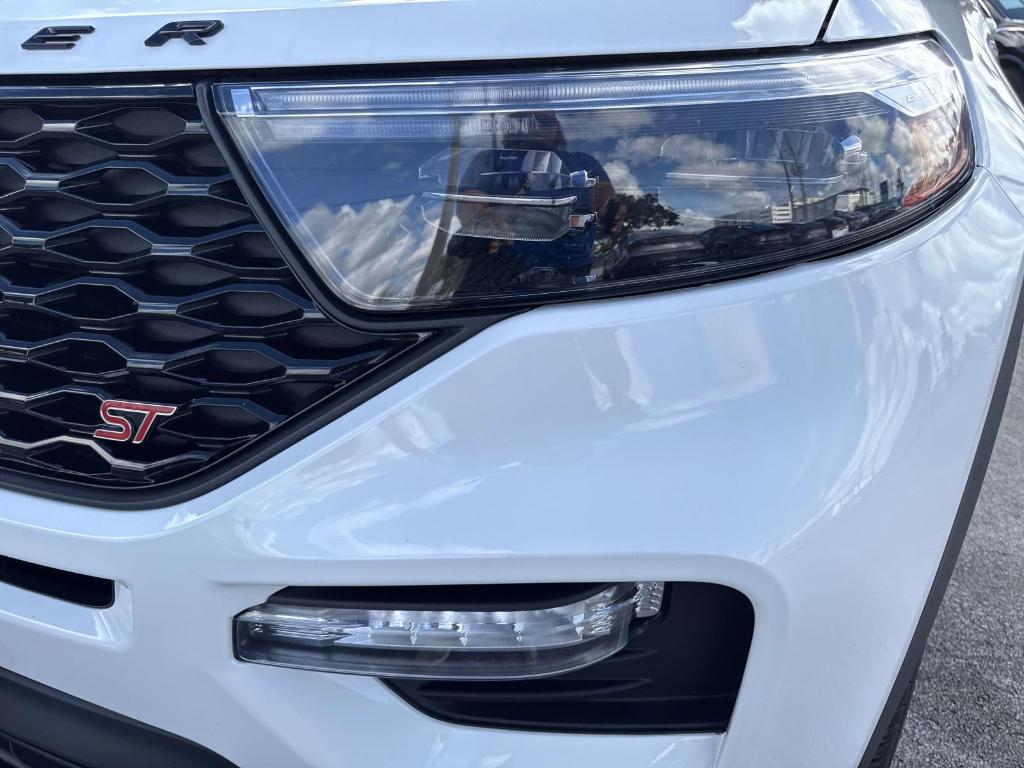 used 2022 Ford Explorer car
