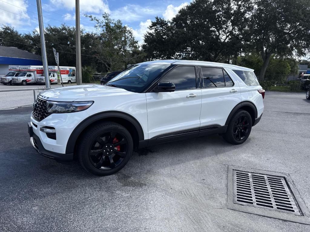 used 2022 Ford Explorer car