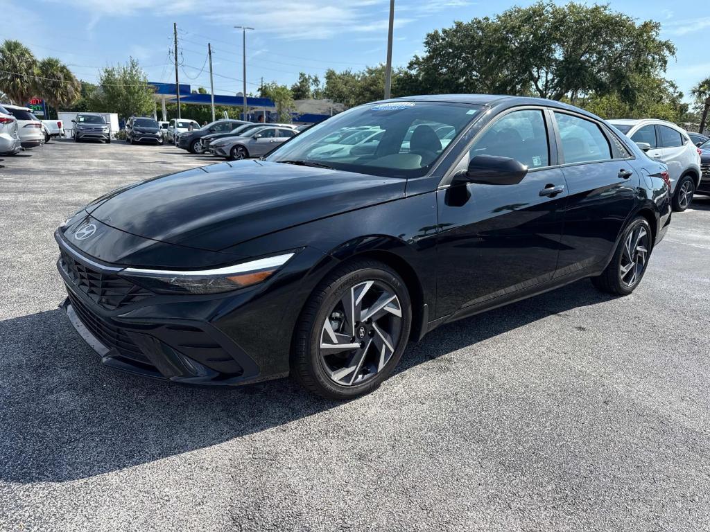used 2025 Hyundai Elantra car, priced at $20,595