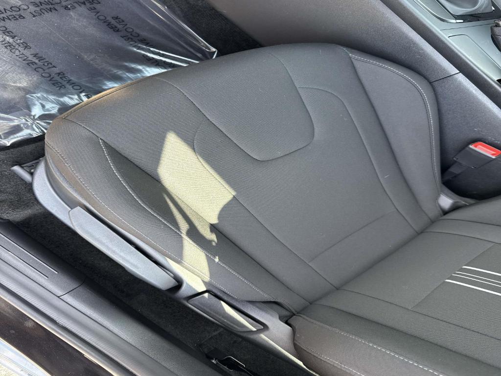 used 2025 Hyundai Elantra car, priced at $20,595